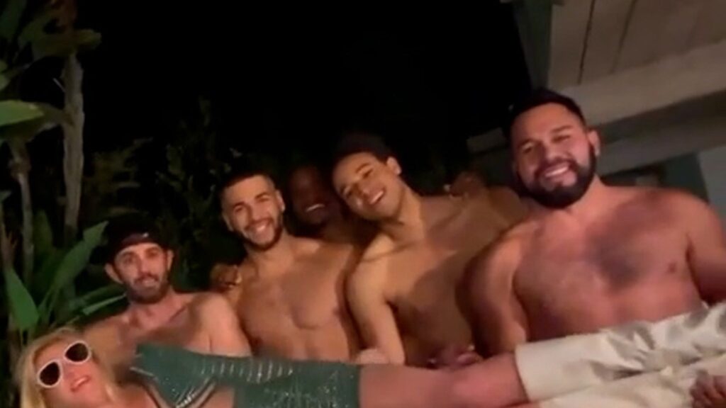 britney-spears-throws-sexually-charged-divorce-party-with-shirtless-men