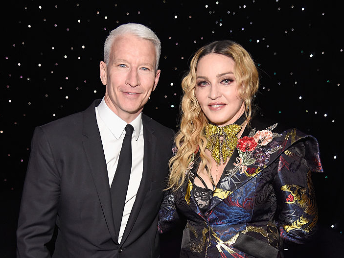 anderson-cooper-was-‘mortified’-when-madonna-humped-him-onstage