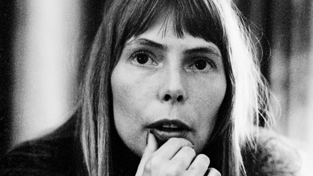 joni-mitchell-unearths-never-heard-song-‘like-veils-said-lorraine’-from-‘archives-vol.-3’