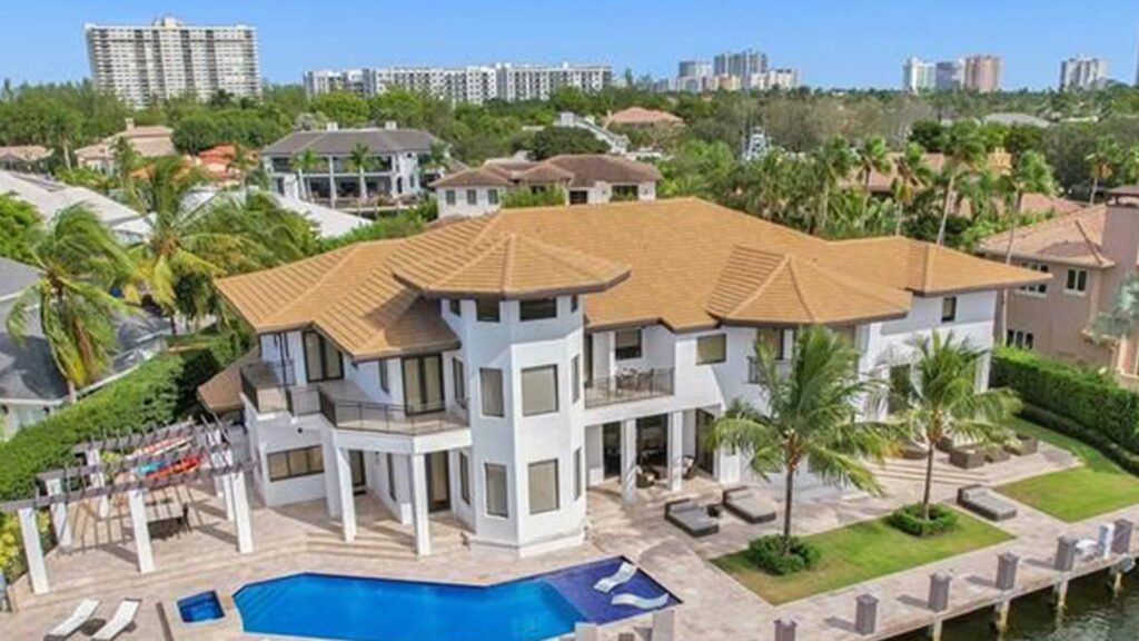 lionel-messi-buys-$10.8-million-mansion-in-south-florida