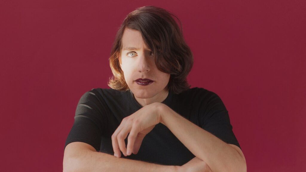 ezra-furman-sends-off-‘sex-education’-with-three-moving-new-songs