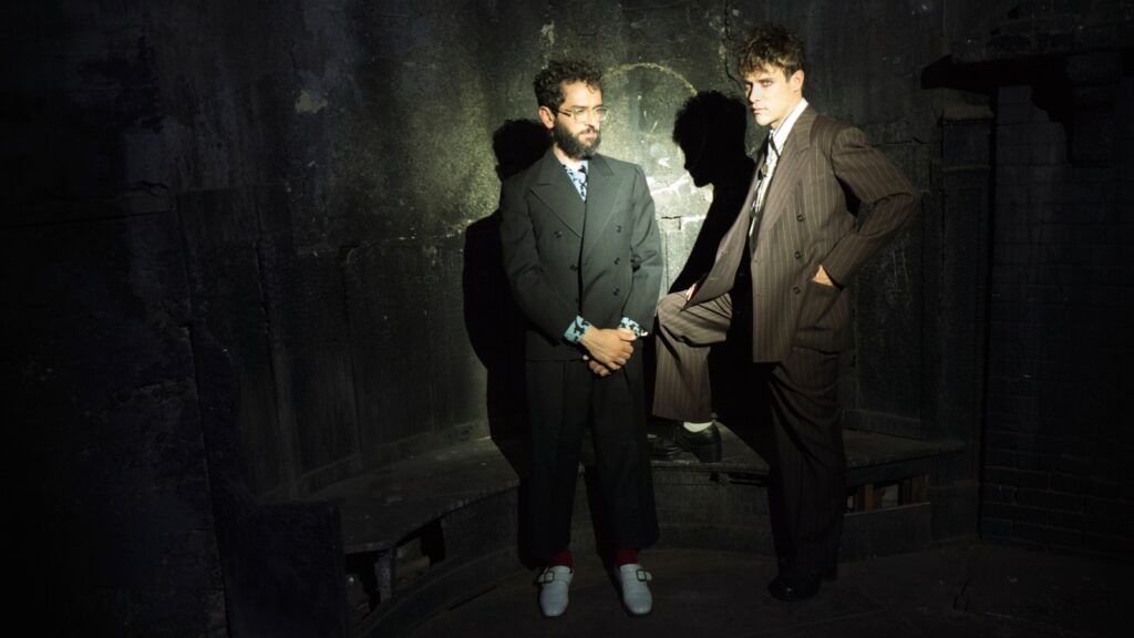 mgmt-are-maybe-teasing-a-new-album-and-putting-their-produce-to-good-use