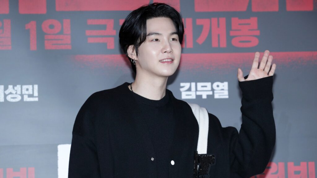 bts’-suga-begins-mandatory-service-in-south-korea,-but-he-won’t-be-joining-the-military