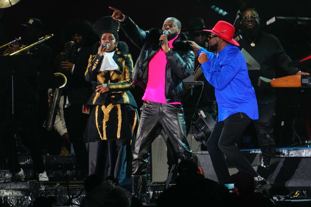watch-lauryn-hill-perform-with-fugees-at-global-citizen-festival