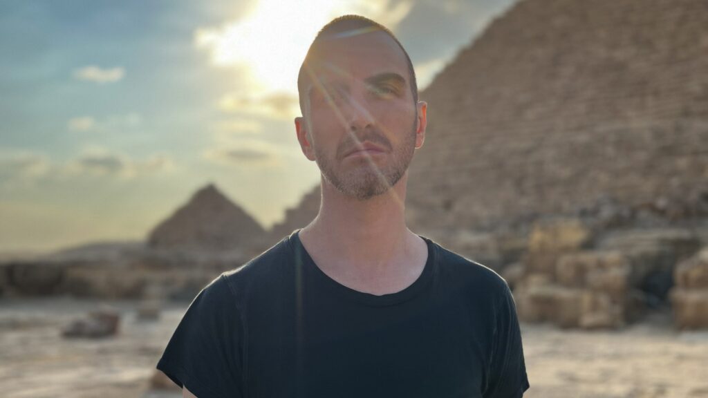 paul-wilson-left-snow-patrol-to-make-heavier-music.-now-he’s-rising-above-a-messy-split