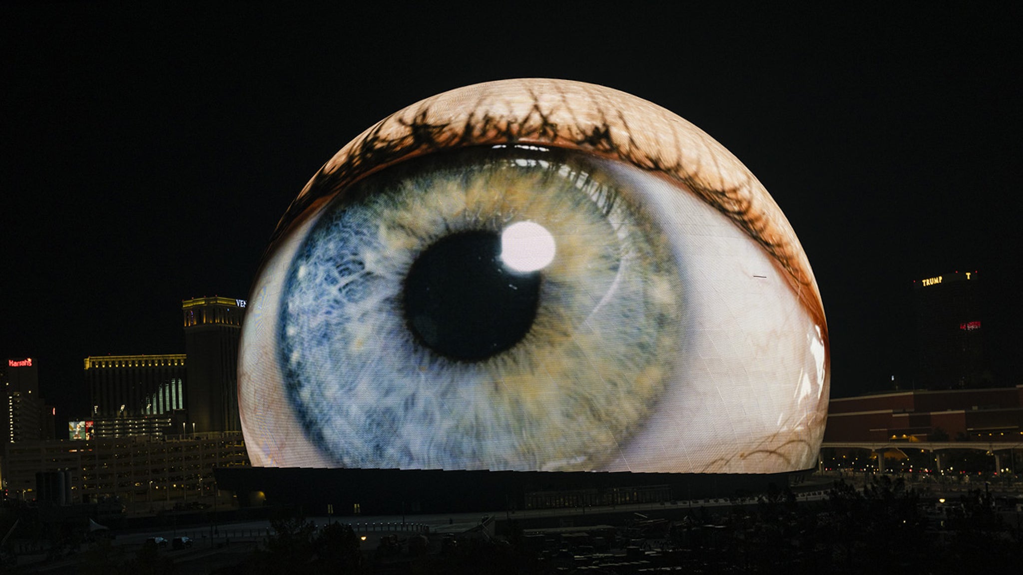 las-vegas-sphere-opens-friday-night-with-u2-concert