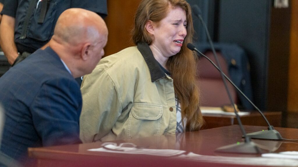 woman-who-fatally-shoved-broadway-coach-receives-longer-than-expected-prison-sentence