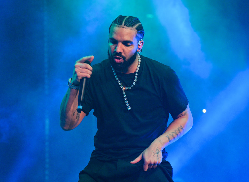 drake-heralds-forthcoming-album-with-single-‘8-am-in-charlotte’