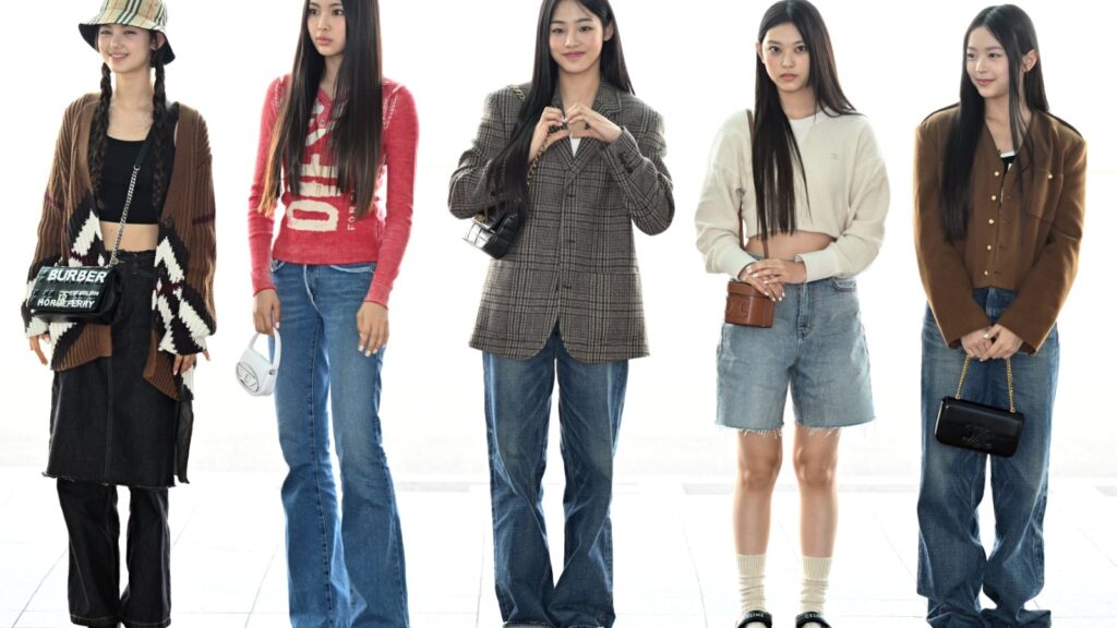 newjeans-immortalize-‘league-of-legends’-with-‘gods’-championship-anthem