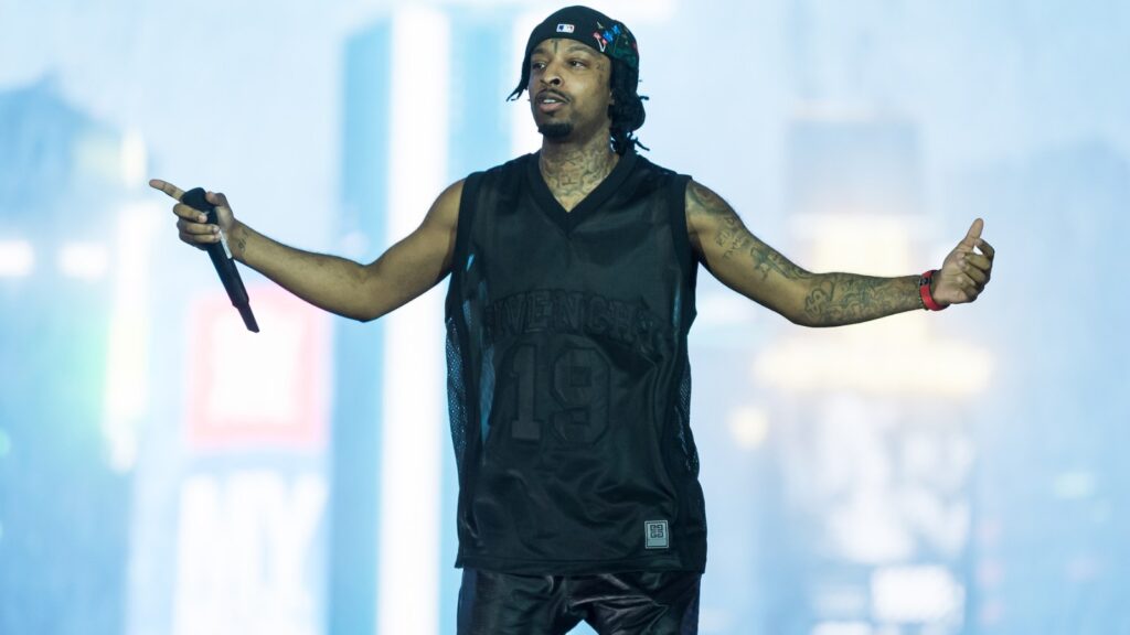 21-savage-a-‘lawful-permanent-resident’-of-the-us.-as-immigration-saga-ends