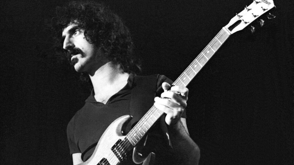 hear-frank-zappa’s-unreleased-‘i’m-the-slime’-demo-from-‘over-nite-sensation’-50th-anniversary-reissue