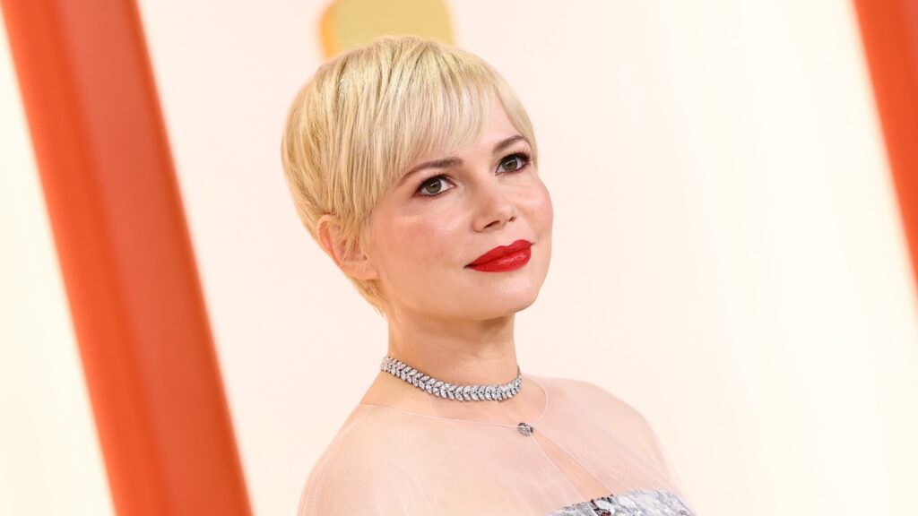 michelle-williams-to-provide-the-voice-of-britney-spears-in-‘the-woman-in-me’-audiobook