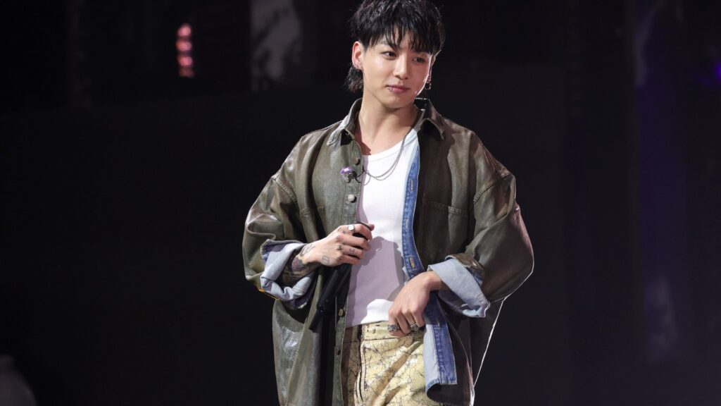 jung-kook-recruits-jack-harlow,-latto,-major-lazer-and-dj-snake-for-new-album-‘golden’