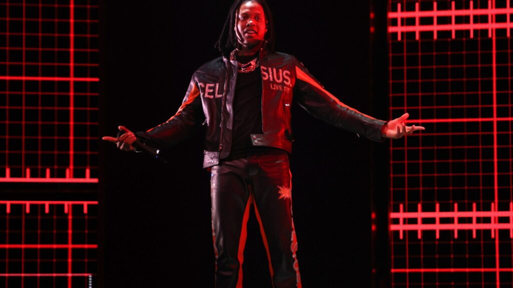 lil-durk-takes-‘all-my-life’-around-the-world-with-burna-boy,-stray-kids-remixes