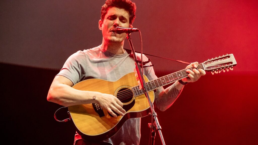 john-mayer-fulfills-internet-prophesy-by-combining-‘dark-star’-and-‘your-body-is-a-wonderland’