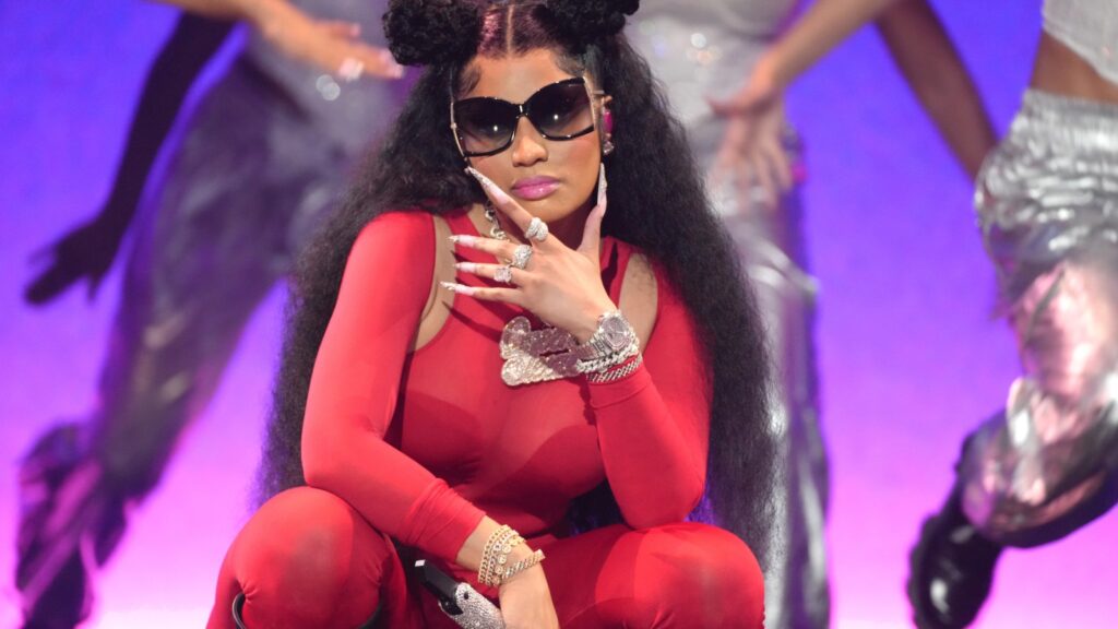nicki-minaj-hops-on-drake’s-‘all-the-parties’-beat-on-new-freestyle