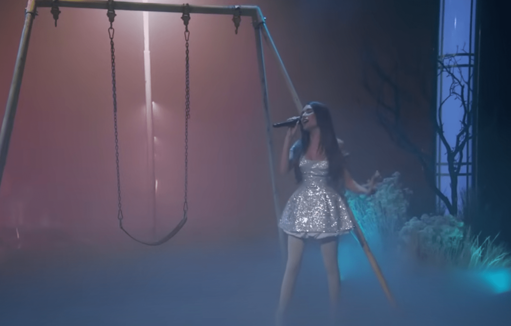 madison-beer-offers-the-audience-some-‘sweet-relief’-on-‘kimmel’