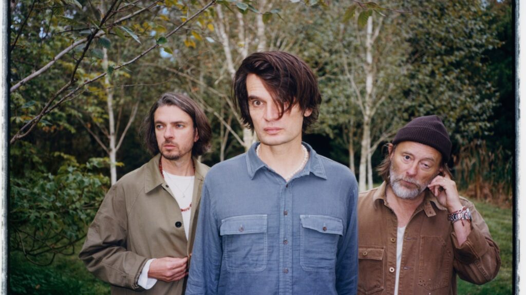 radiohead-side-project-the-smile-return-with-new-album-‘wall-of-eyes’