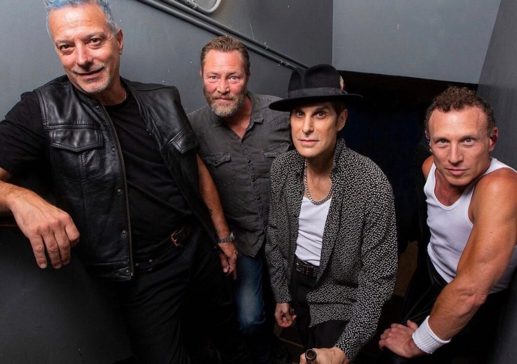 porno-for-pyros’-postponed-reunion-tour-is-now-a-rescheduled-farewell-tour