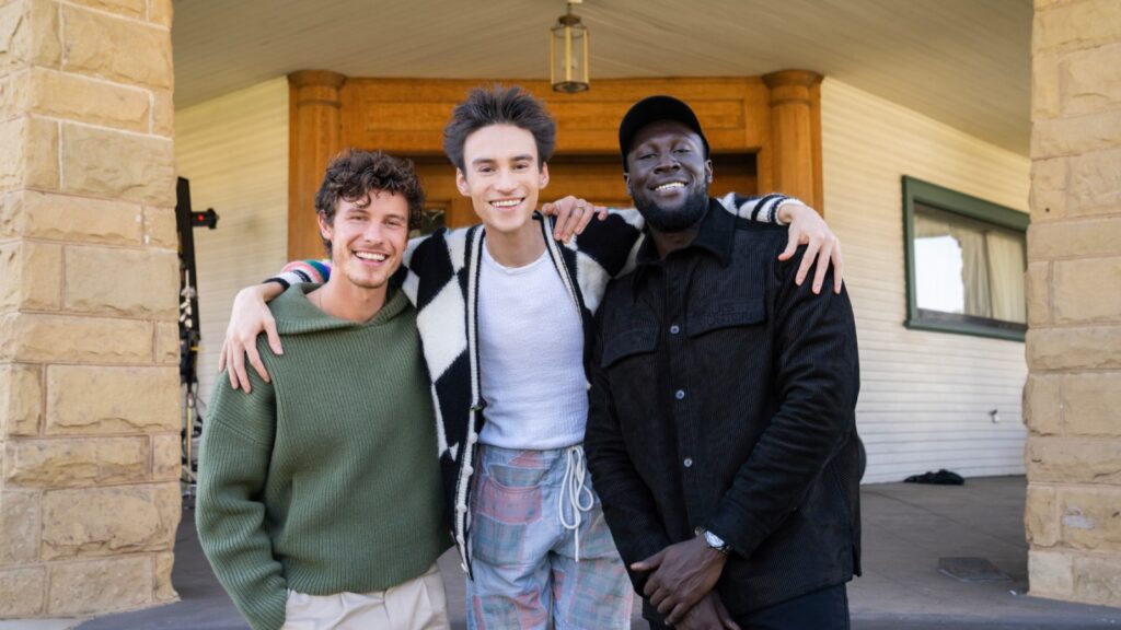 jacob-collier-builds-support-system-with-shawn-mendes-and-stormzy-in-‘witness-me’-video