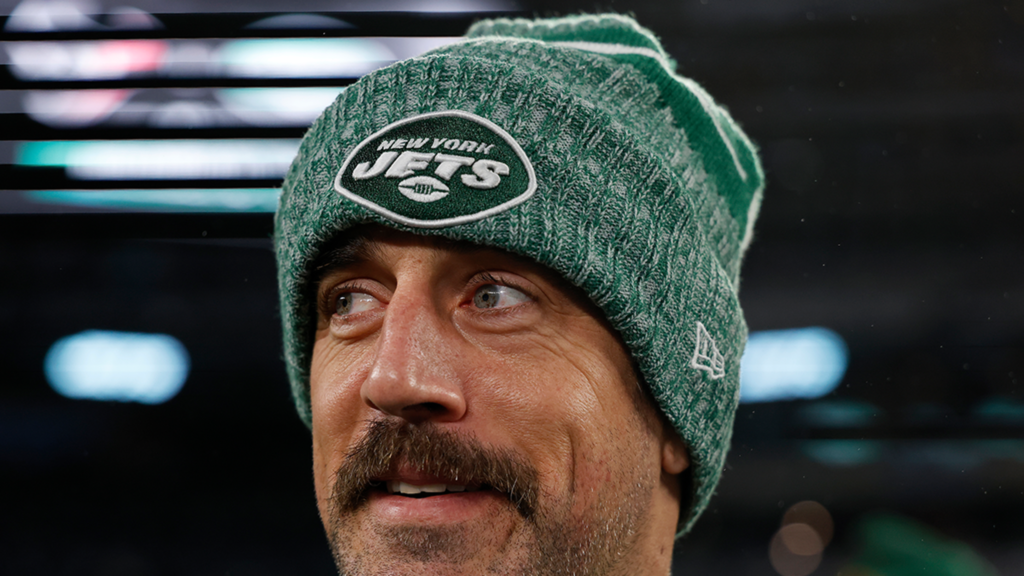 aaron-rodgers-expected-to-be-medically-cleared-by-x-mas-eve-game-vs-dc.