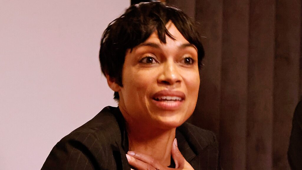 rosario-dawson-set-to-become-grandma,-will-be-called-‘glamma’