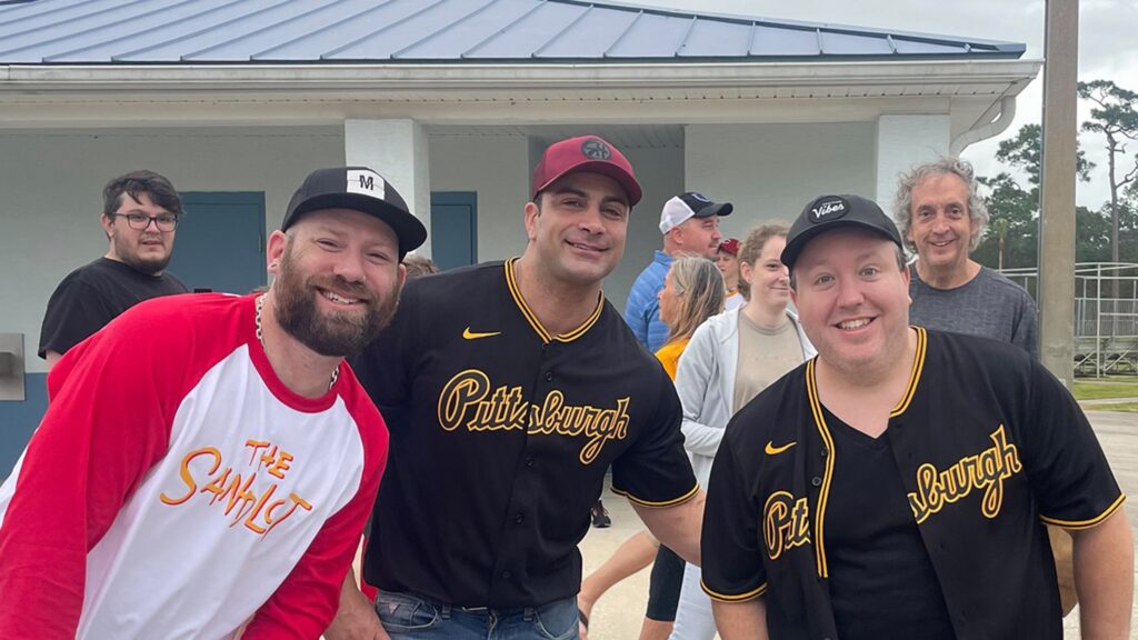 ‘the-sandlot’-cast-reunites-for-charity-softball-game
